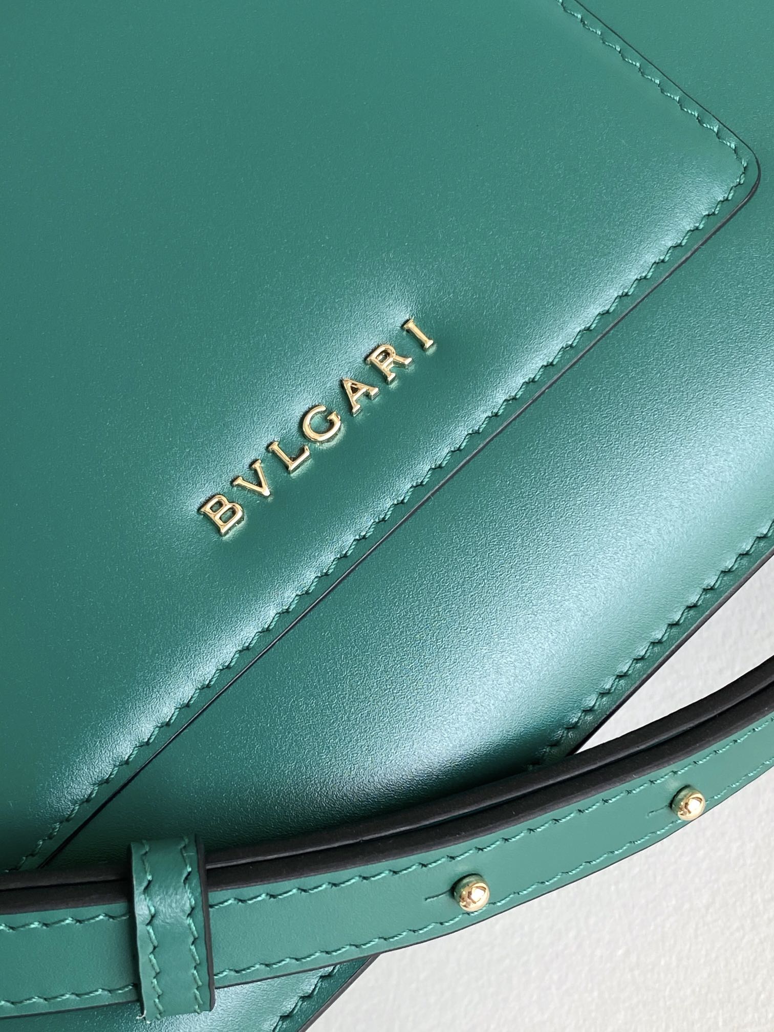 Bvlgari Serpenti Forever Small Top Handle Green